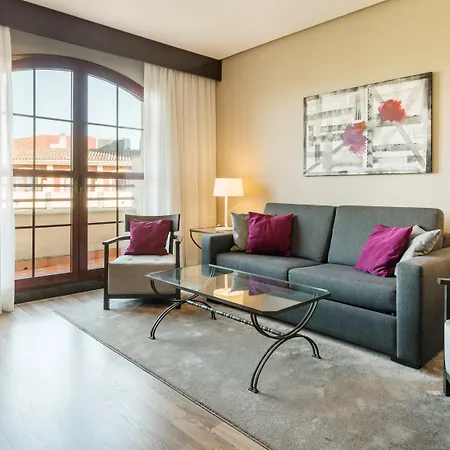 Ilunion Golf Hotel 4*