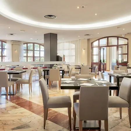 Hotel Ilunion Golf 4*