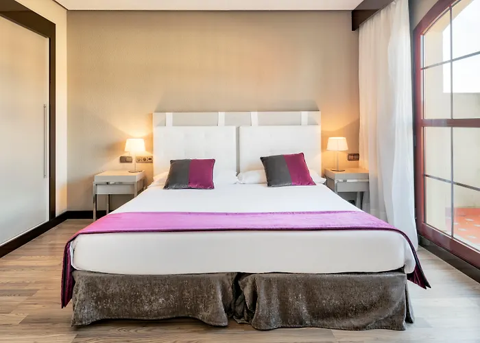 Ilunion Golf Отель 4*