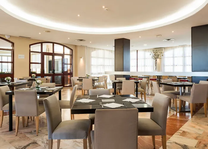 Hotel Ilunion Golf Badajós