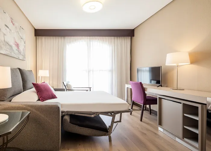 Ilunion Golf 4* Μπανταχόθ