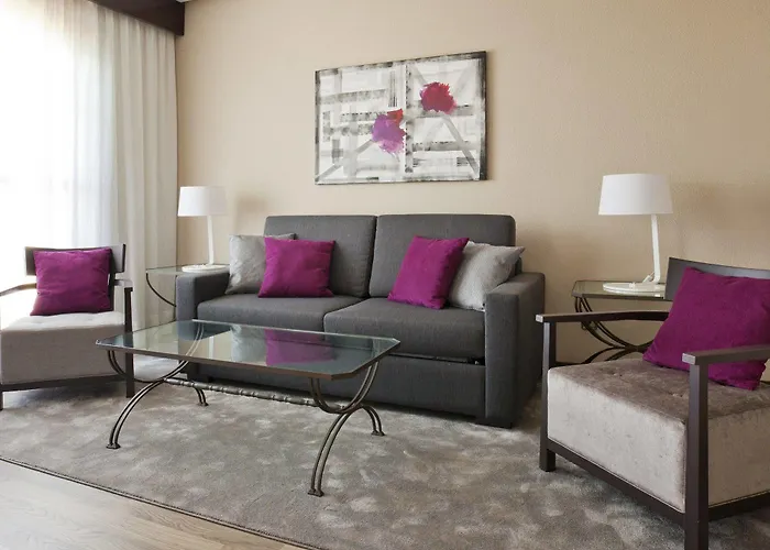 Ilunion Golf Отель Бадахос