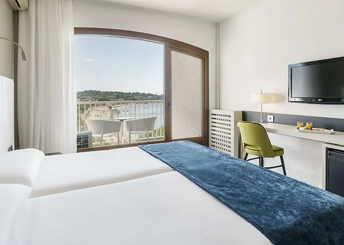 Ξενοδοχείο Ilunion Golf 4*