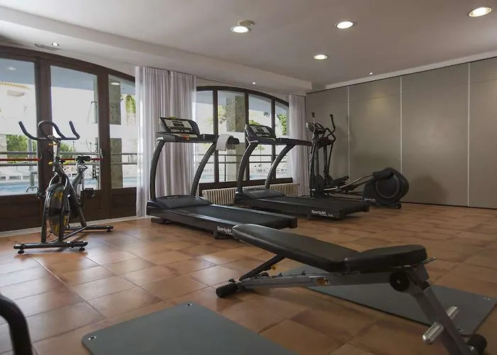 Ilunion Golf 4* Μπανταχόθ