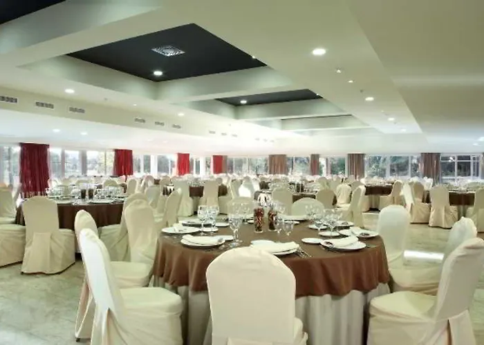 Ilunion Golf Ξενοδοχείο 4*