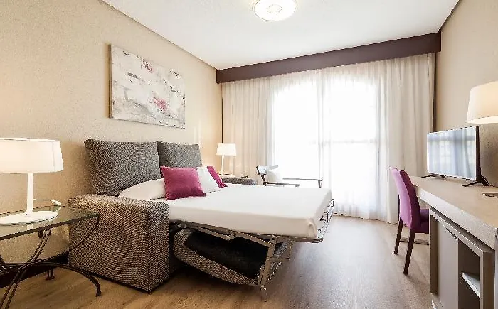 Hotel Ilunion Golf Badajós